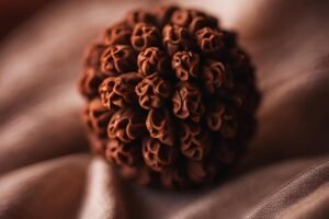 Ek Mukhi Rudraksha Kaise Pehnen