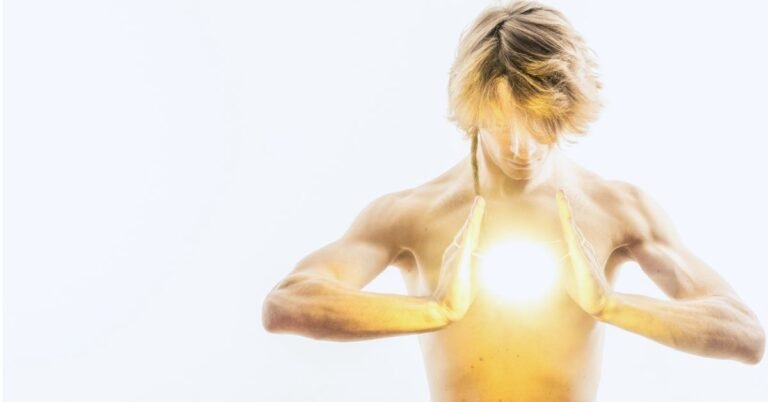 What Does a White Aura Mean? What It Reveals About Your Spiritual Energy