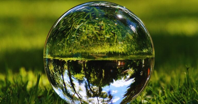 How to Find Clarity When You Don’t Know What to Do with Your Life