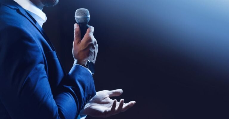 How to Overcome Stage Fright: 9 Confidence-Boosting Techniques for Fearless Public Speaking
