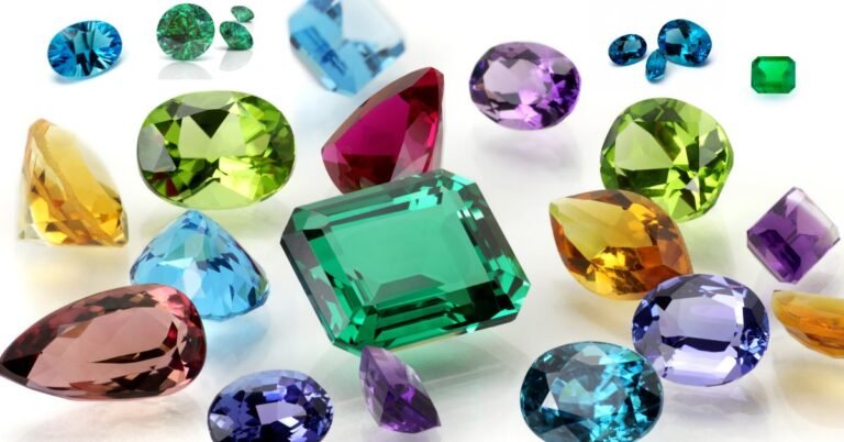 रत्नों का महत्व, प्रकार, पहचान और राशि अनुसार रत्न चयन व पहनने की विधि (Gemstone Meaning, Types, Identification & Wearing as per Zodiac and Planets)