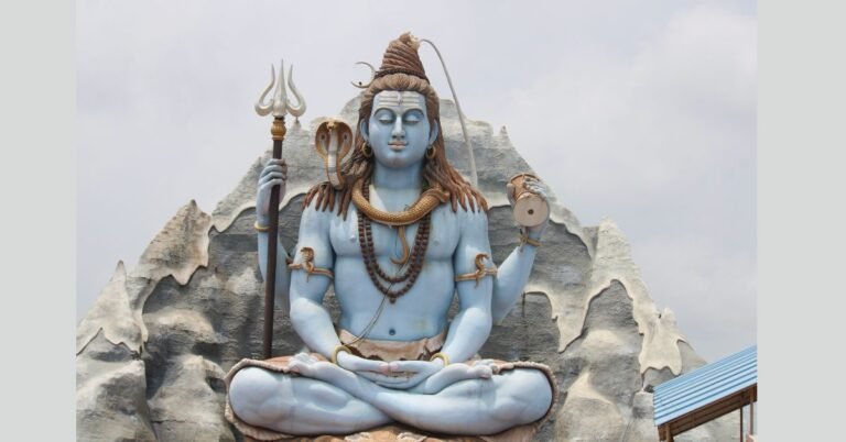 है धन्य तेरी माया जग में ओ दुनिया के रखवाले शिव शंकर डमरू वाले भजन लिरिक्स (Hai dhanya teri maya jag mein o duniya ke rakhwale Shiv Shankar Damru wale lyrics in hindi)